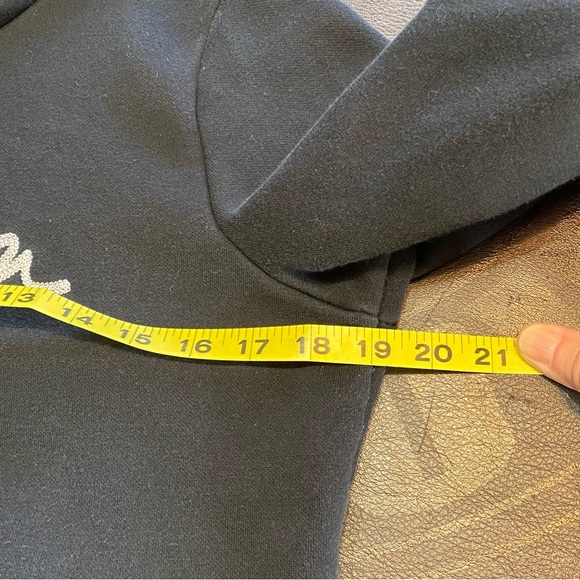 Puma Fleece Lined Embroidered Script Logo Black Kangaroo Pocket Hoodie Size M - Picture 7 of 9